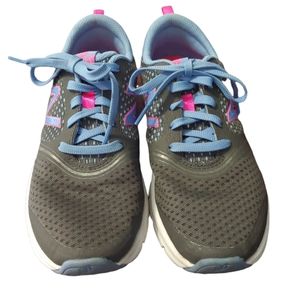 New Balance Womens WX711SP Running Shoes Size 8
